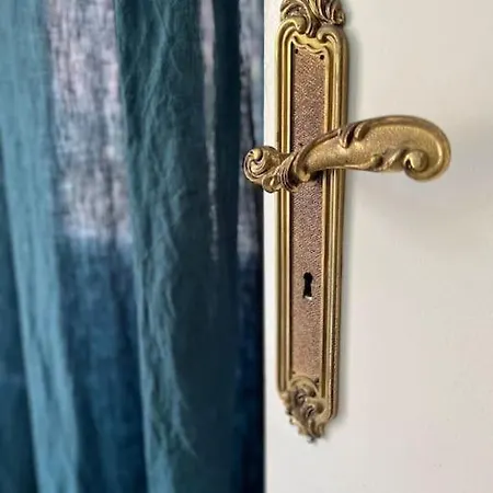 Le Souvenir - Maison Climatisee & Bassin Mediterraneen